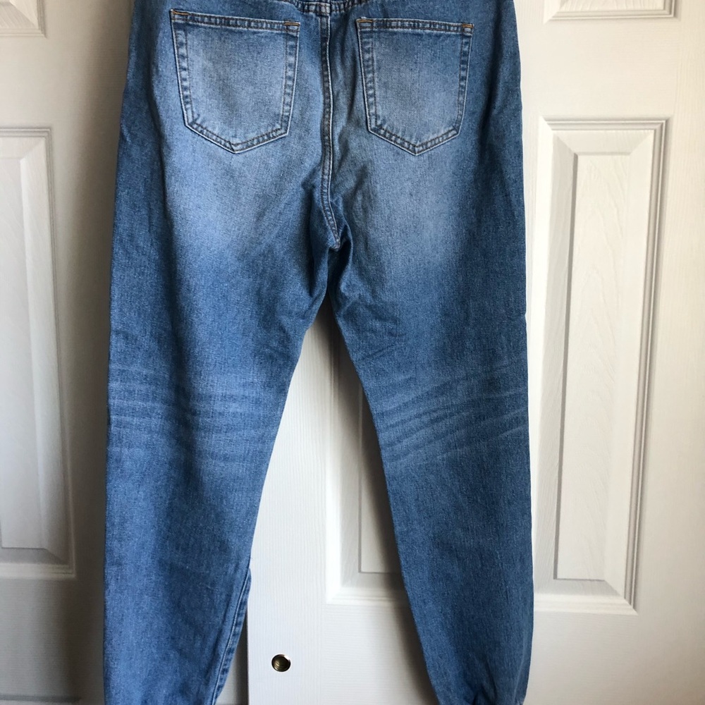 Bootcut Jeans - Picture 2 of 3